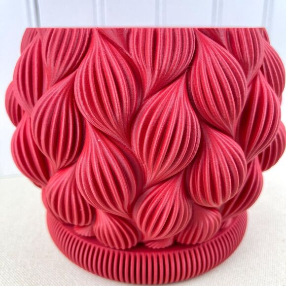 Bold Textured Planter, Ripple Planter Pot, Indoor Flower Pot, Modern Succulents - Picture 4 of 9